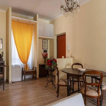 Elegante Appartamento Centrale Róma Kültér fotó