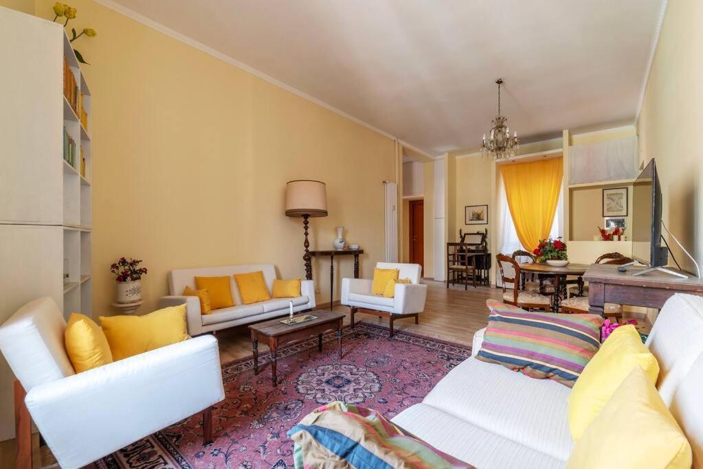 Elegante Appartamento Centrale Róma Kültér fotó
